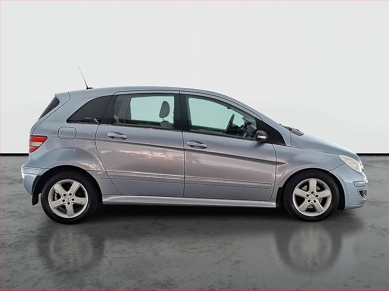 Mercedes-Benz Třídy B (2006) B 200 CDI , Automat, Tempomat - fotka 6 z 15