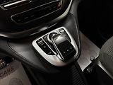 Mercedes-Benz Třídy V 2,0   250D 4MATIC AMG KAMERA - náhled 18