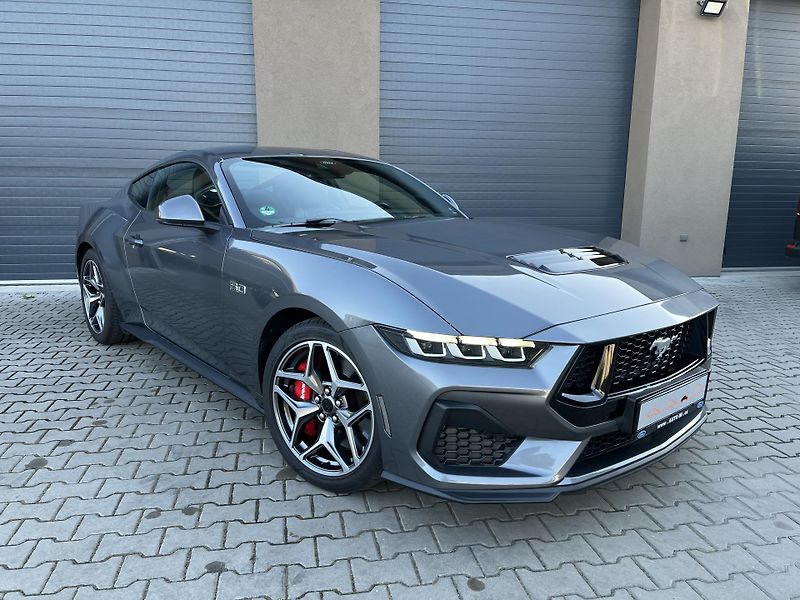 Ford Mustang (2024) 5.0 GT Perform 328 kW Man, DPH - fotka 2 z 46