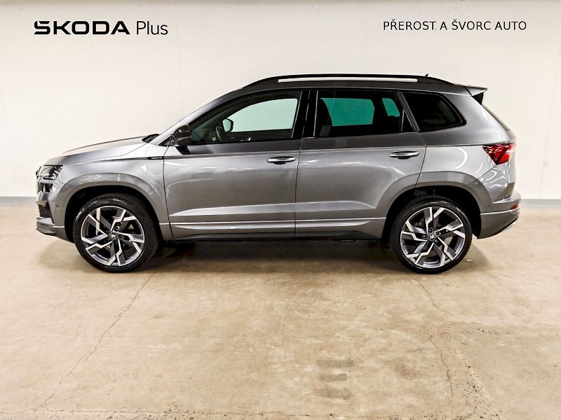 Škoda Karoq (2025) 1.5 TSI 110 kW DSG Sportline - fotka 3 z 31