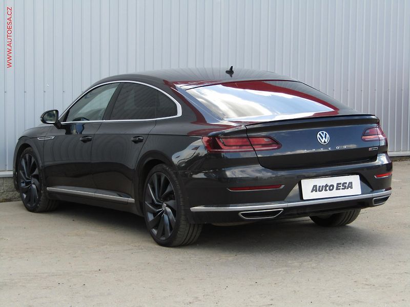 Volkswagen Arteon (2018) 2.0 TDi 4x4, ČR, R-Line - fotka 6 z 21