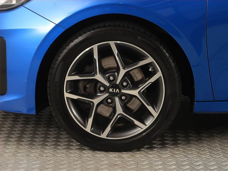 Kia Ceed (2019) GT Line 1.4 T-GDI, Automat - fotka 15 z 19