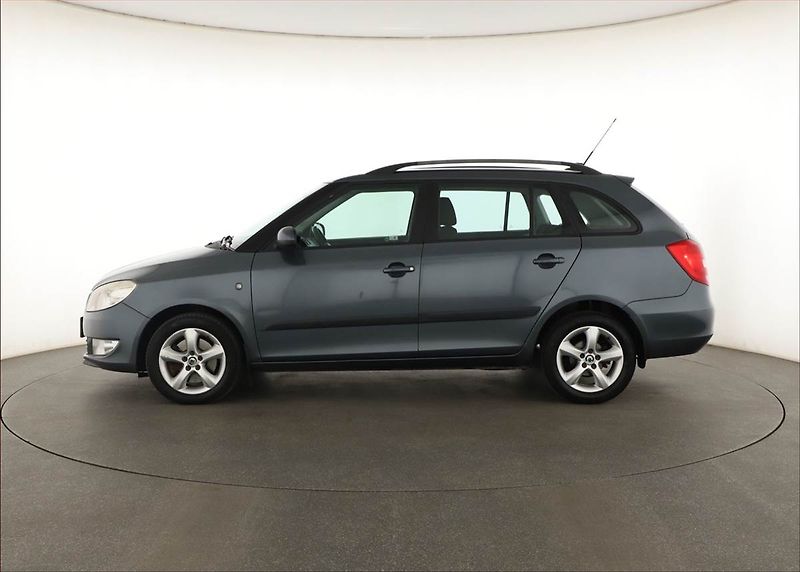 Škoda Fabia (2010) 1.6 TDI, nová STK - fotka 3 z 13