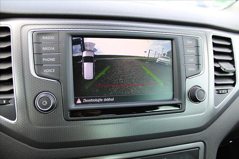 Volkswagen Golf Sportsvan 1,2 TSi 81kW LOUNGE, kamera - fotka 29 z 33