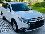 Mitsubishi Outlander 2.0i 1.MAJITEL SERVISKA TAŽNÉ - náhled 8