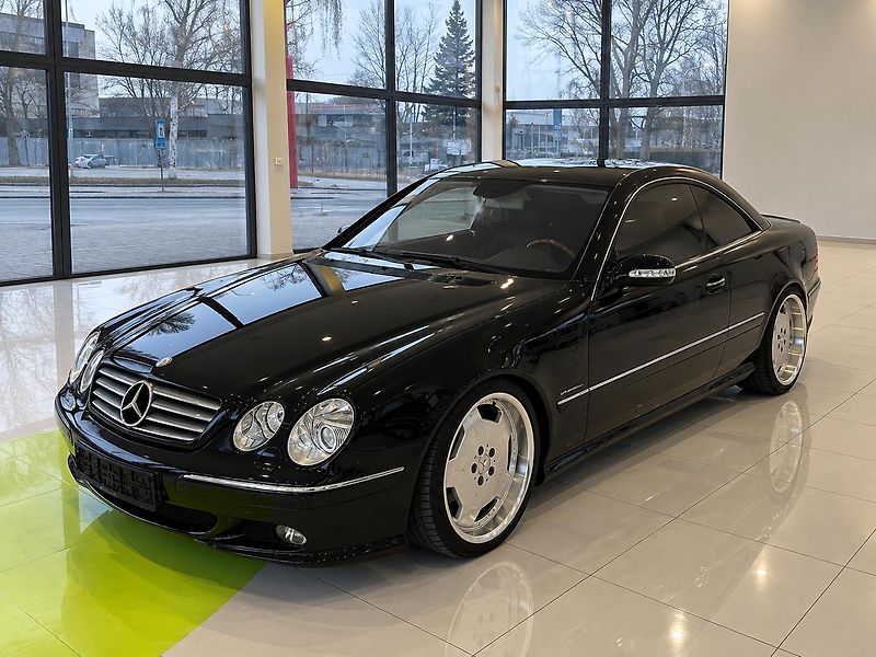 Mercedes-Benz CL (2005) - fotka 6 z 18