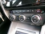 Škoda Octavia (2014) 1,6TDI AC HF BT TEMP VÝHŘEV  - náhled 25