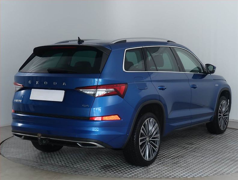 Škoda Kodiaq (2023) 2.0 TSI - fotka 5 z 23