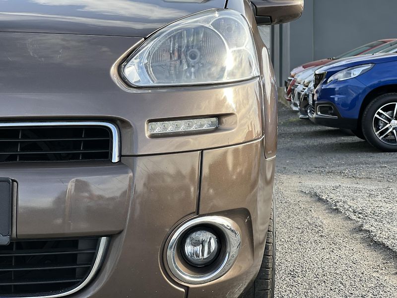 Peugeot Partner Tepee 1.6i KLIMA KOUPENO V ČR 1.MAJ. - fotka 33 z 37
