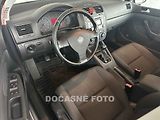Volkswagen Golf (2007) 1.6i, ČR, Trendline, autoAC - náhled 2