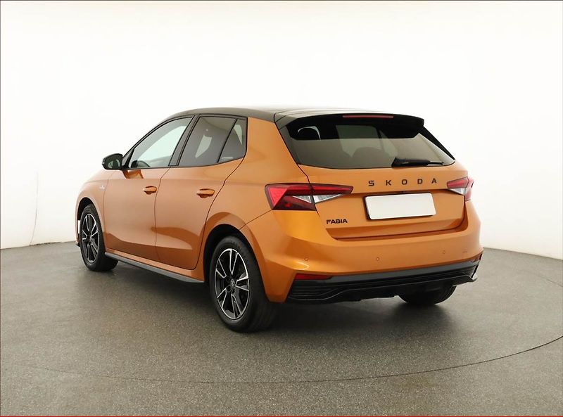 Škoda Fabia (2025) Monte Carlo 1.0 TSI - fotka 4 z 21