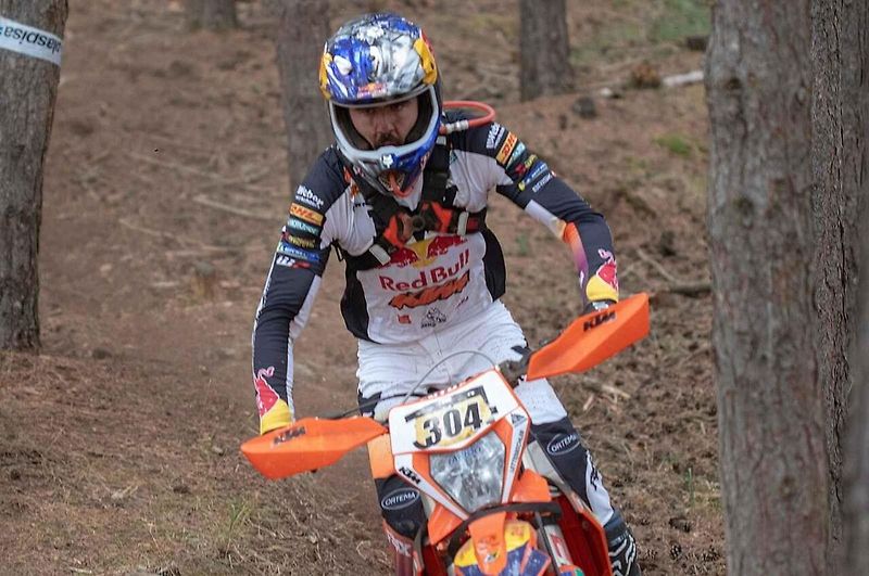 Některé motoristické podniky patří k nejoblíbenějším sportovním akcím, ale zároveň jsou často těmi nejnáročnějšími a možná i nejšílenějšími. Snímek je ze závodu Baja 1000.