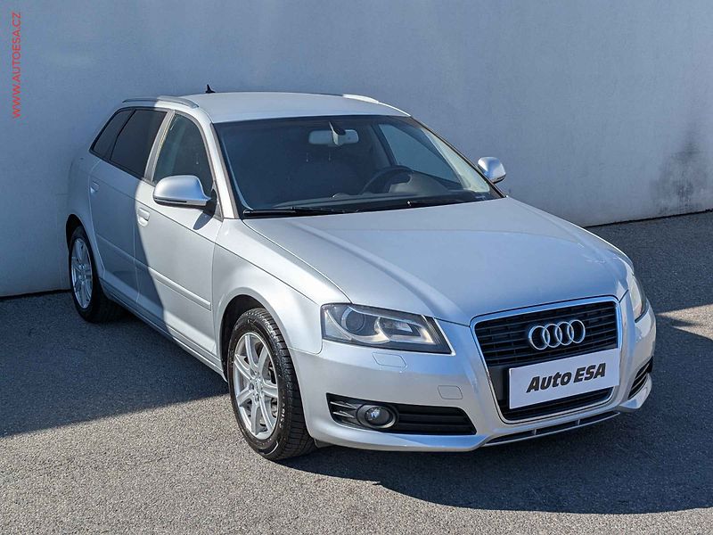 Audi A3 (2010) 1.6i, ČR, STK8/28 - fotografie inzerátu