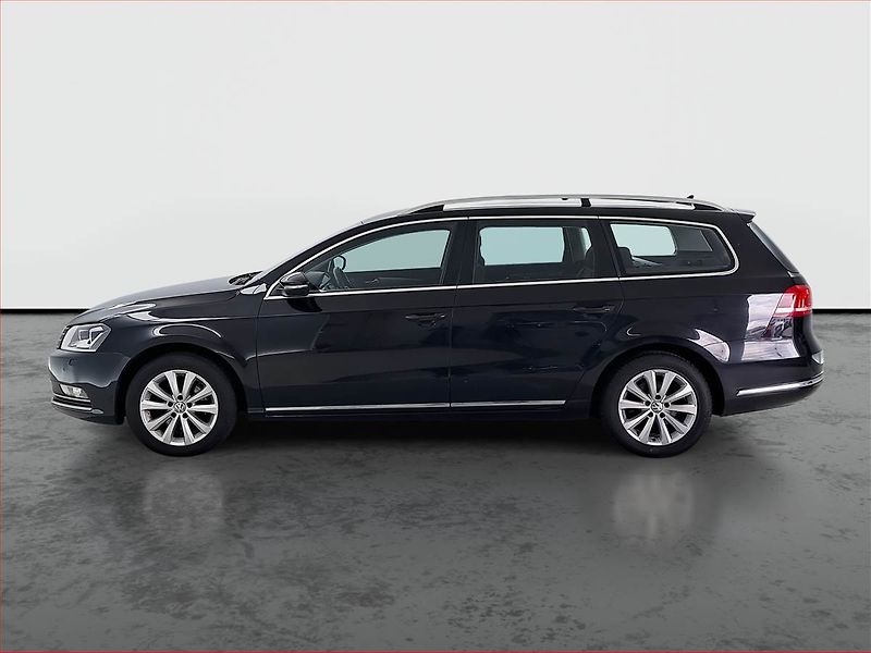 Volkswagen Passat (2014) Comfortline 2.0 TDI, Navi - fotka 3 z 17