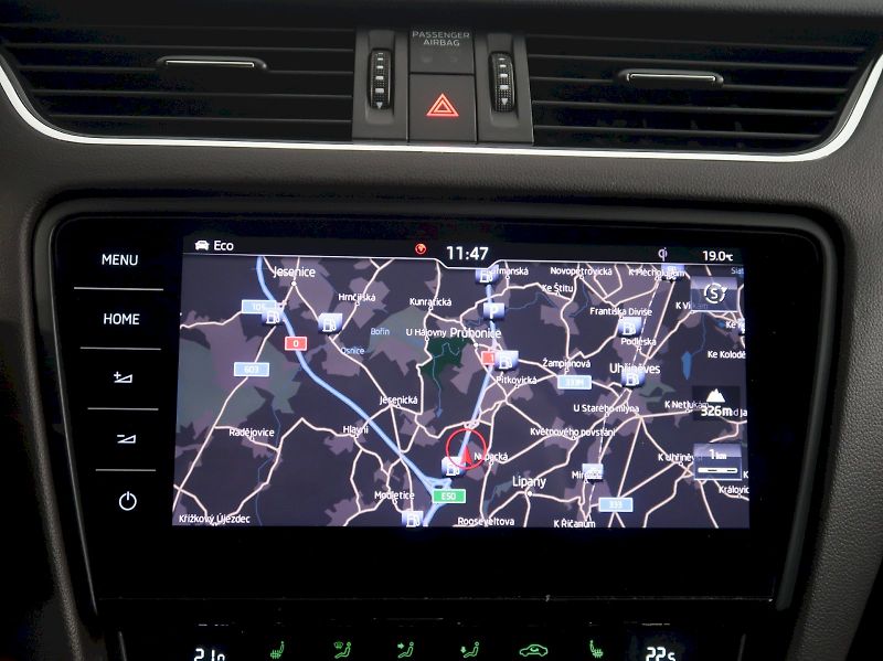 Škoda Octavia (2019) LAURIN&KLEMENT 2.0TDI 135KW 4x - fotka 22 z 40