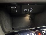 Jeep Wagoneer 5,7 V8 VZDUCH 7-MÍST DPH 360° - náhled 28