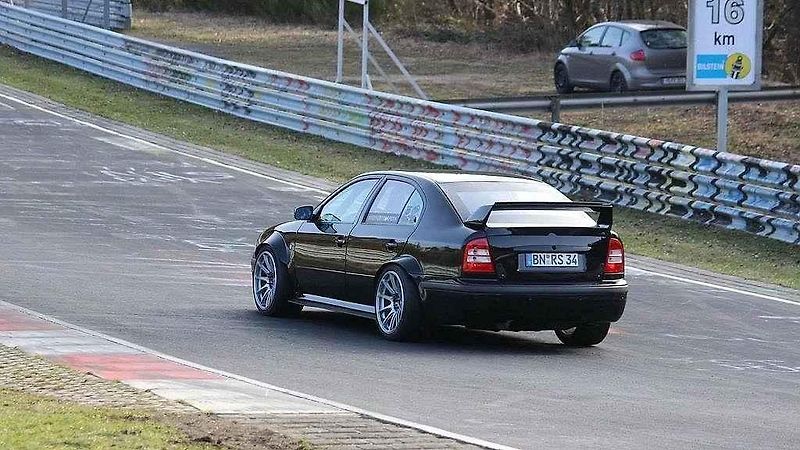 Škoda Octavia v úpravě od Nasy Performance.