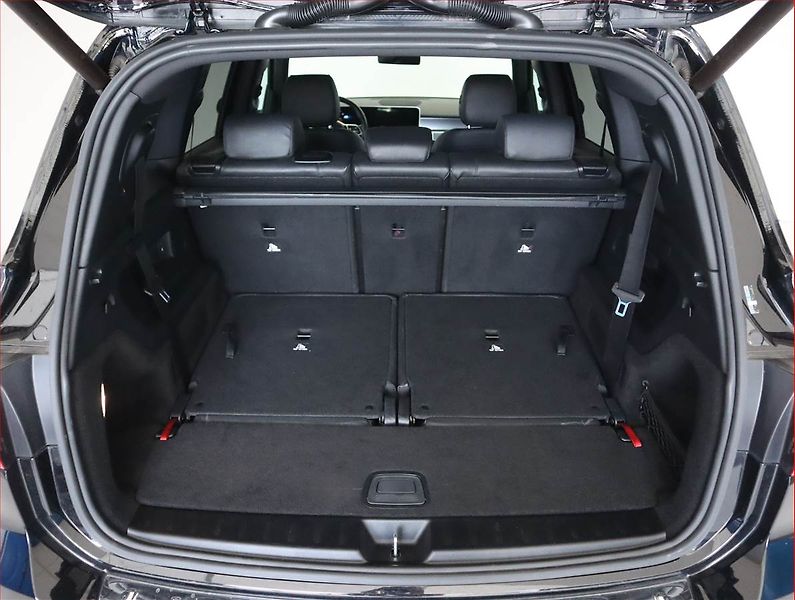 Mercedes-Benz GLB (2021) 200 d - fotka 14 z 28