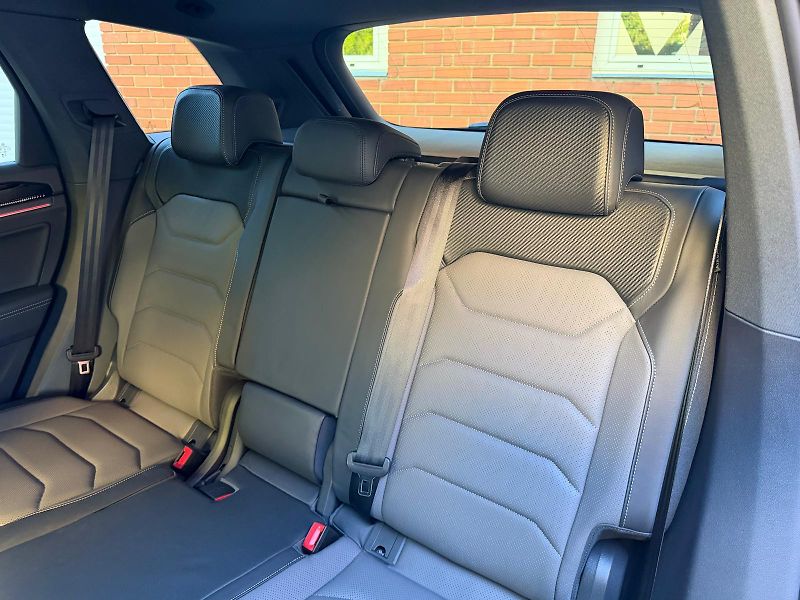 Volkswagen Touareg 30D-R22-NEZ.T-IQ-TAŽ-R LINE - fotka 26 z 30