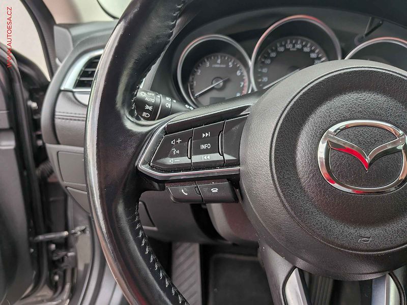 Mazda 6 (2018) 2.0 i, ČR, Attraction, AT - fotka 13 z 17