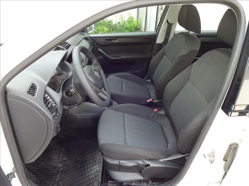 Škoda Fabia III 1,4 TDI 66kW - fotka 16 z 47