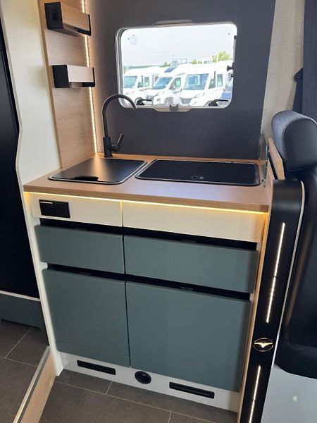 Pilote (2026) A690GJ Atlas - fotka 16 z 38