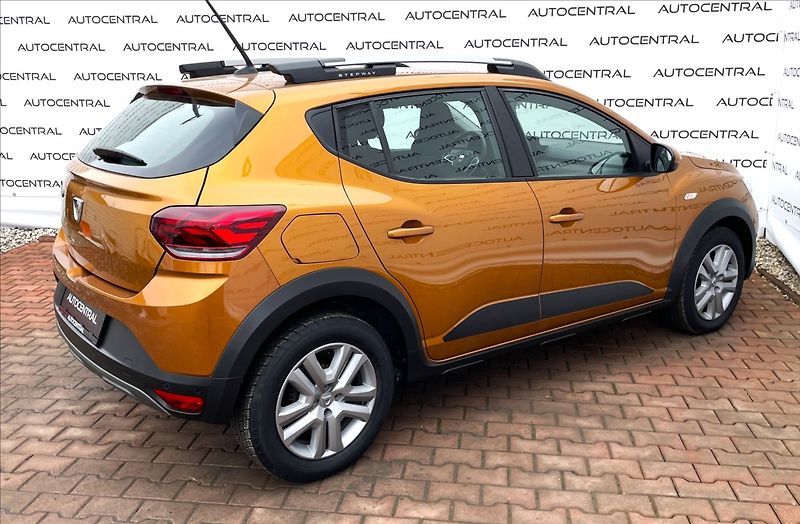 Dacia Sandero 1,0 TCE,Stepway,STK 2/28 - fotka 4 z 23