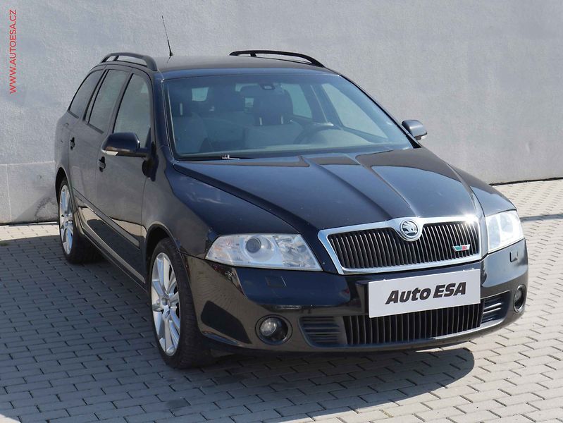 Škoda Octavia (2009) 2.0 TSi, AC, bixen, park - fotografie inzerátu