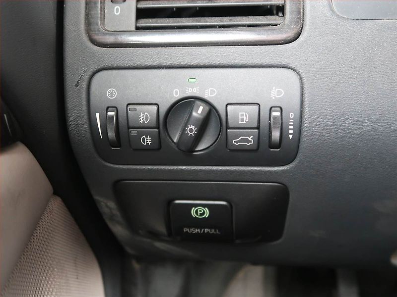 Volvo S80 (2009) 2.0 D, po STK, za dobrou cenu - fotka 13 z 13