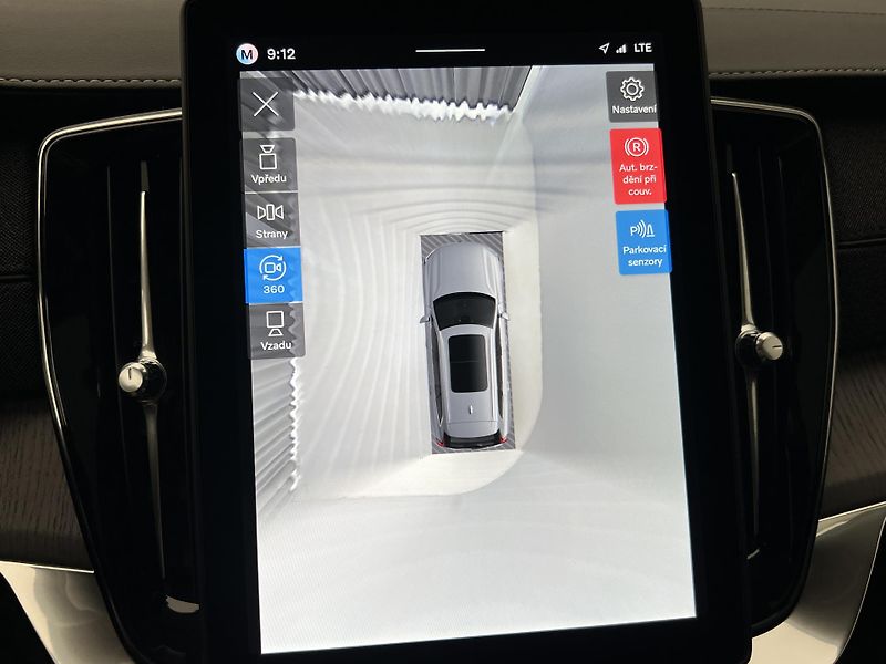 Volvo XC90 (2026) T8 AWD RECHARGE ULTRA BRIGHT - fotka 35 z 51