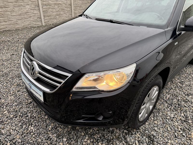 Volkswagen Tiguan 140PS 4x4 DSG PANORAMA - fotka 75 z 158