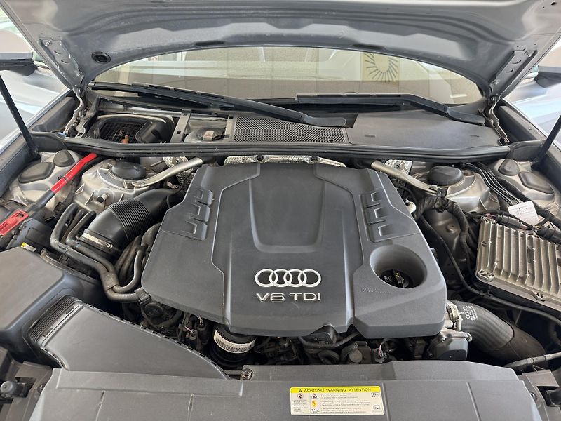 Audi A6 Avant 50TDI Quattro*Webasto - fotka 35 z 35