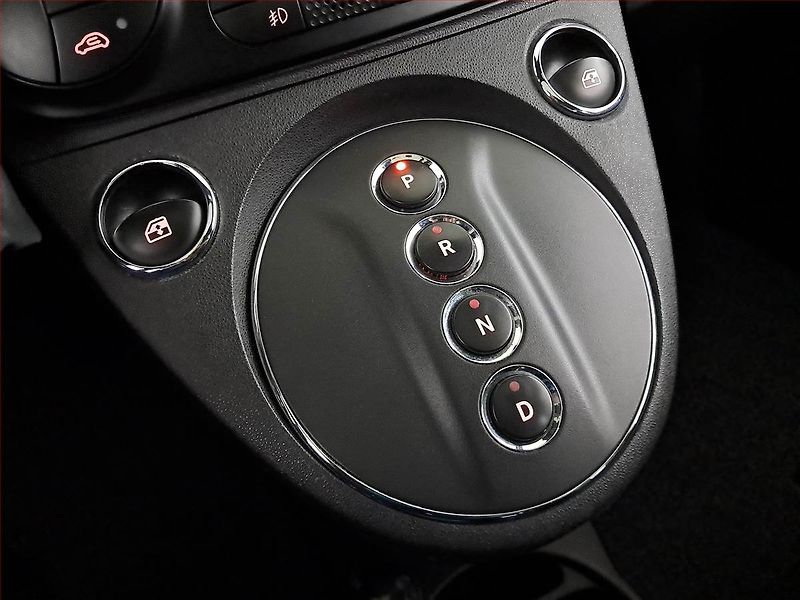 Fiat 500e (2014) 24 kWh, Automat, Tempomat - fotka 13 z 19