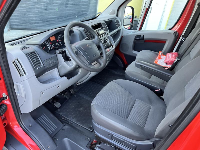 Peugeot Boxer 3.0HDI 116KW,7MÍST,ASR - fotka 10 z 41