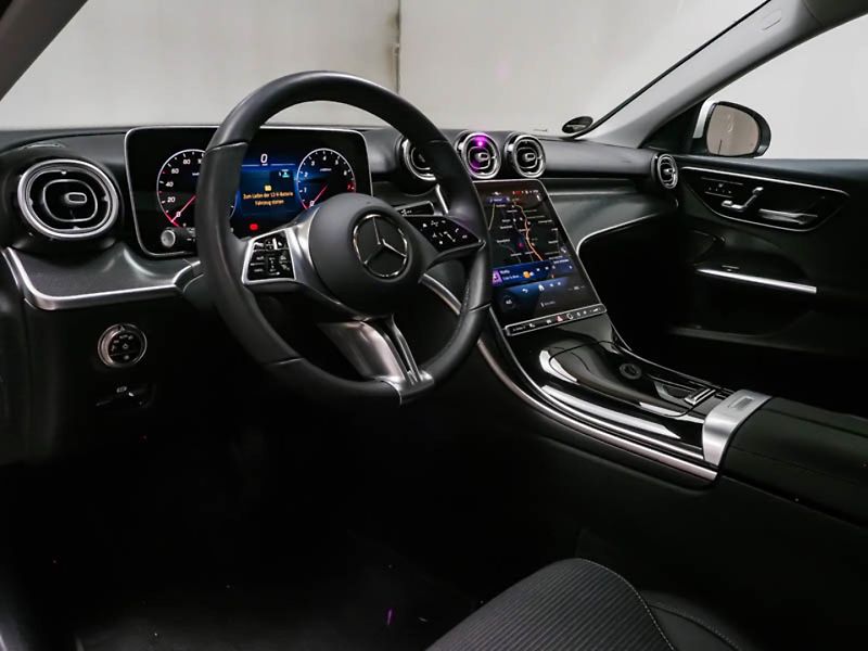 Mercedes-Benz Třídy C C200 Avantgarde Advanced Plus - fotka 4 z 6