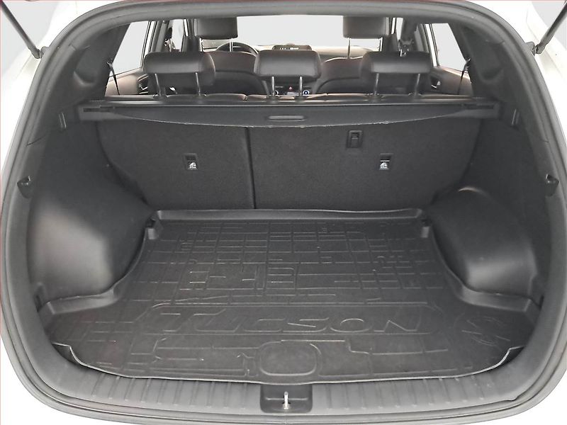 Hyundai Tucson (2021) N-Line 1.6 CRDi, 4X4 - fotka 14 z 19