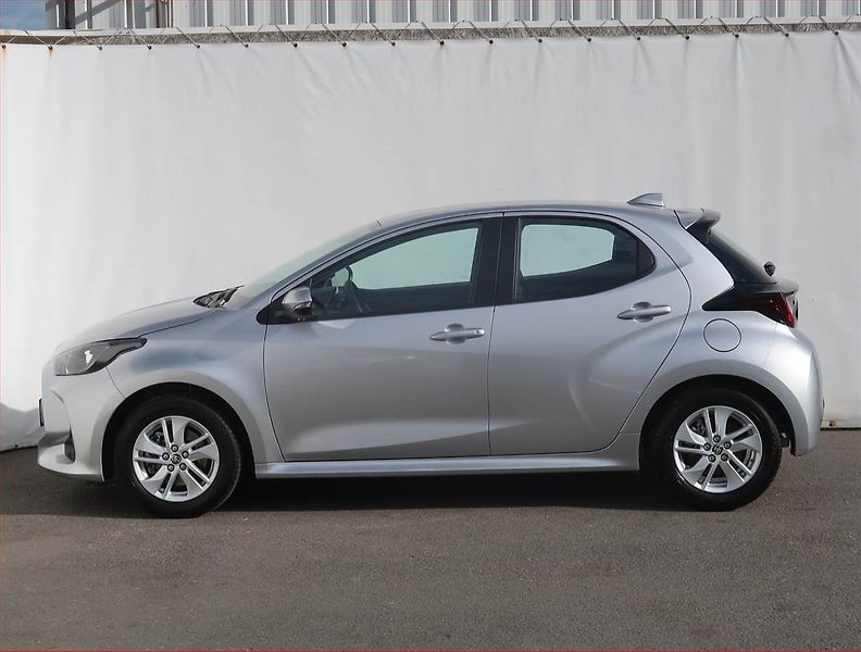 Toyota Yaris (2024) 1.5 Hybrid, Hybrid,Výhřev - fotka 3 z 23