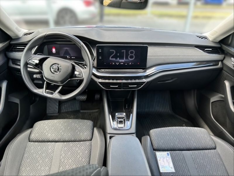 Škoda Octavia 2,0 TDI Style DSG - fotka 9 z 11