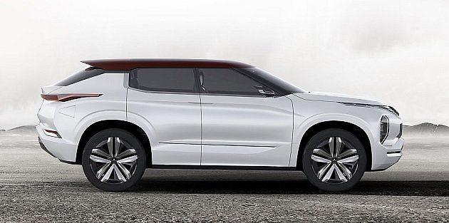 Koncept Mitsubishi GT-PHEV.