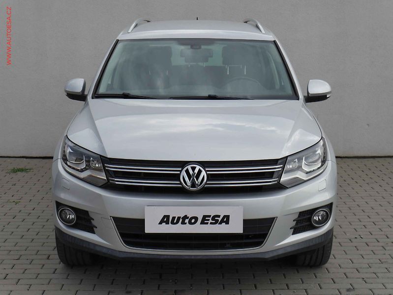 Volkswagen Tiguan (2012) 1.4 TSi, xenon, autoAC - fotka 2 z 18