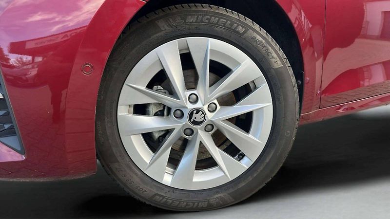 Škoda Octavia Top Selection 1,5 TSI 110kW MT - fotka 30 z 30