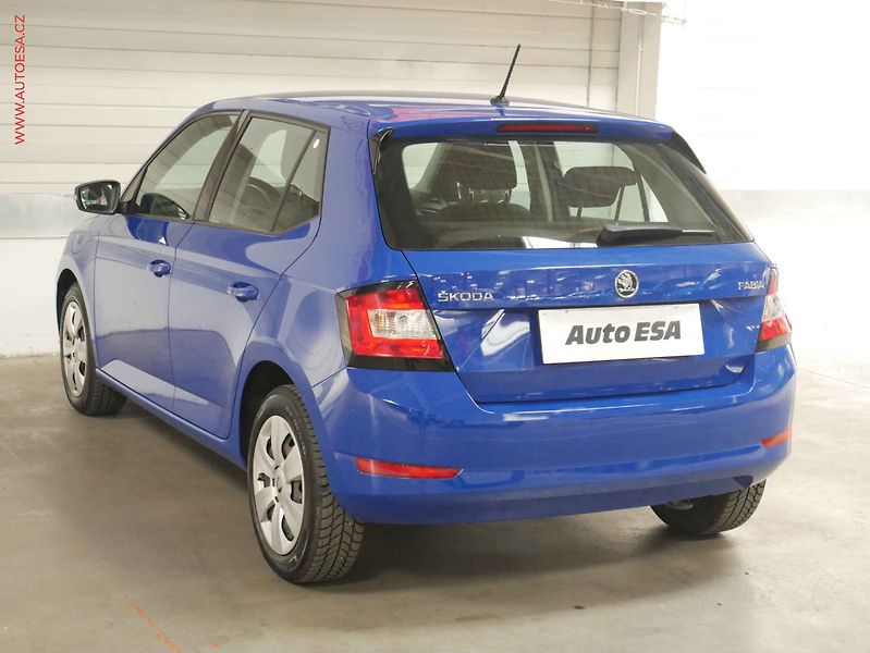 Škoda Fabia (2019) 1.0 TSi, ČR, Active - fotka 4 z 15