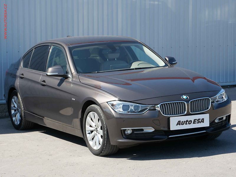 BMW Řada 3 (2013) 1.6 i 316i, AT, xenon, navi - fotografie inzerátu