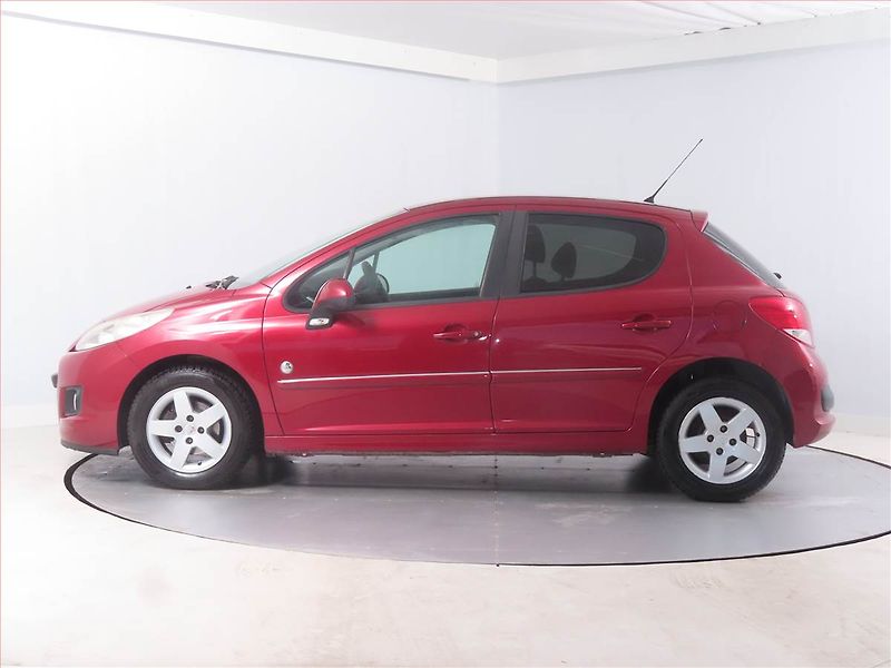 Peugeot 207 (2011) 1.4, Serv.kniha, po STK - fotka 3 z 13
