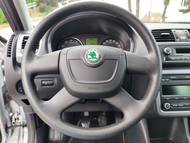 Škoda Fabia (2013) 1,2 TSI Style combi - fotka 20 z 32