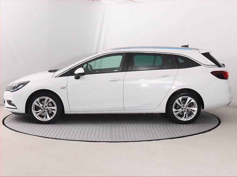Opel Astra (2017) 1.6 CDTI, Automat, Serv.kniha - fotka 3 z 19