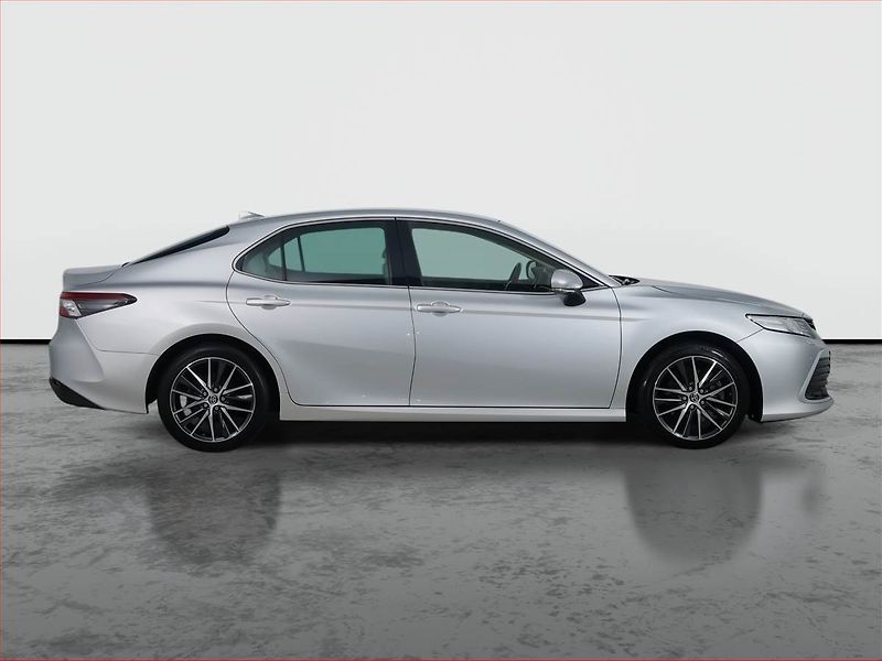 Toyota Camry (2024) Executive 2.5 Hybrid - fotka 6 z 25