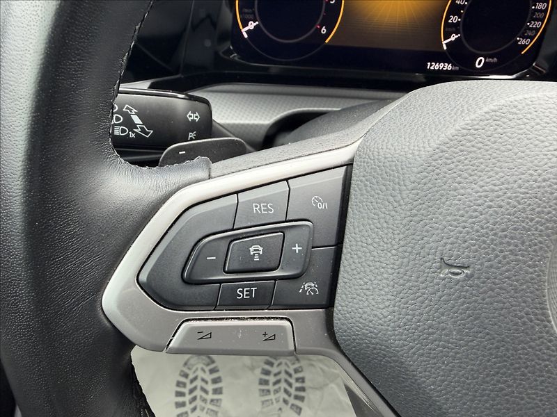 Volkswagen Golf VIII 2.0 TDI Alltrack 4x4 DSG - fotka 19 z 24