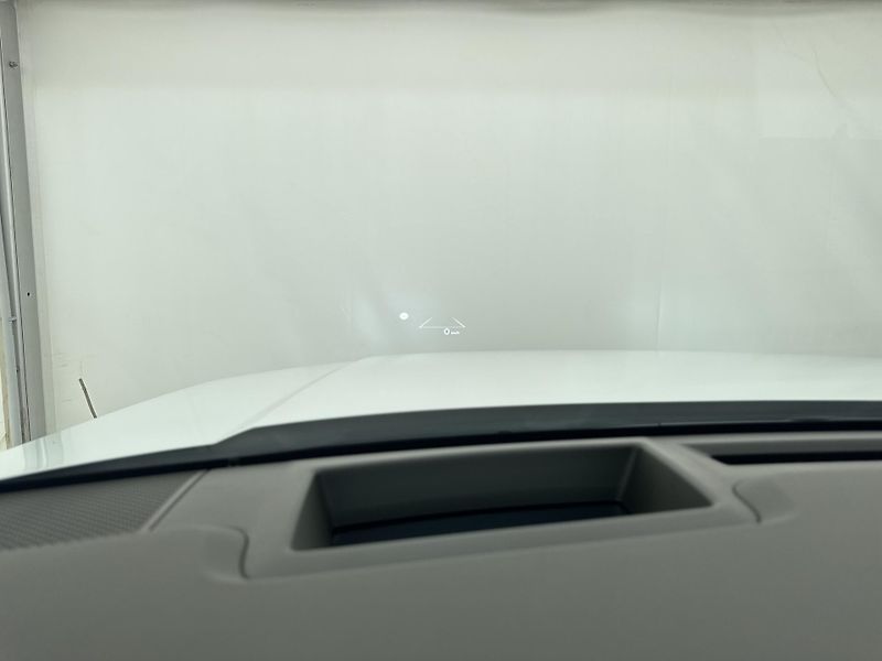 Hyundai Santa Fe 1.6*Hybrid*132kw*DPH*Vybava* - fotka 28 z 48