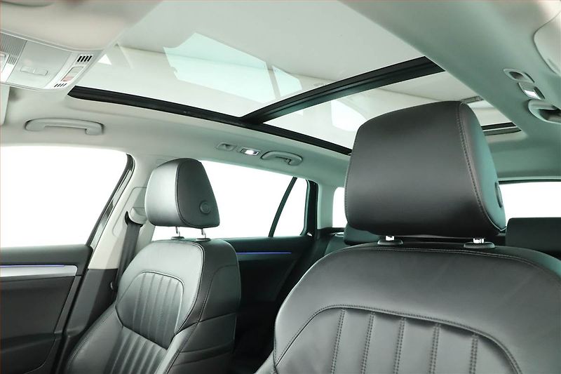 Škoda Superb (2018) 1.5 TSI, Automat, Kůže, Navi - fotka 12 z 20